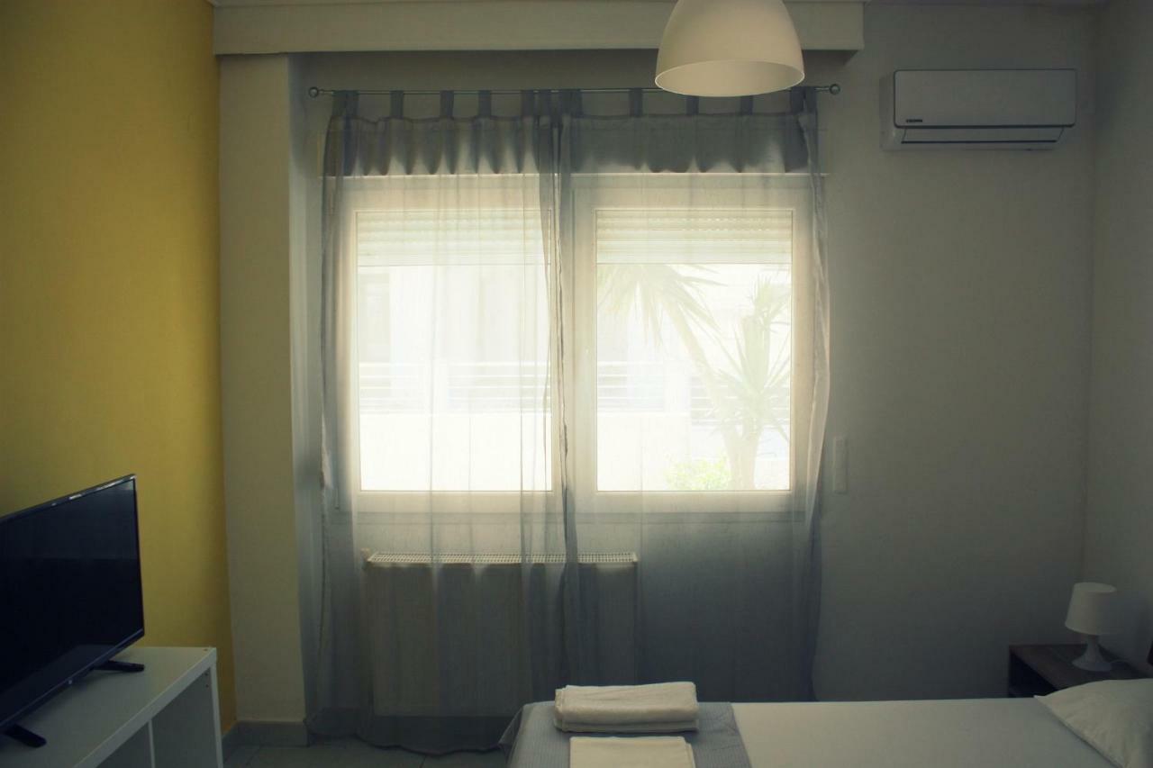Nei Epivates Rental Rooms 50M From The Beach Neoi Epivatai Bagian luar foto