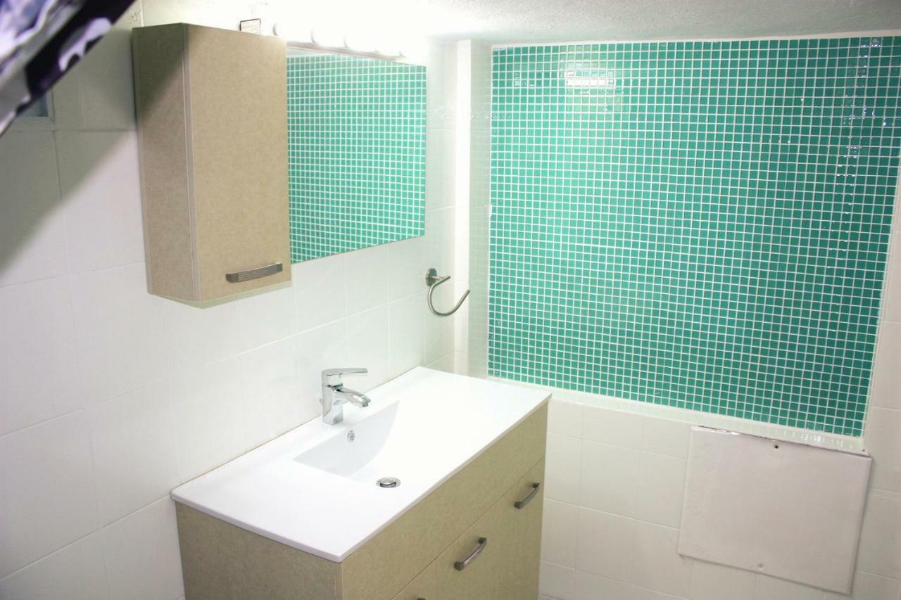 Nei Epivates Rental Rooms 50M From The Beach Neoi Epivatai Bagian luar foto