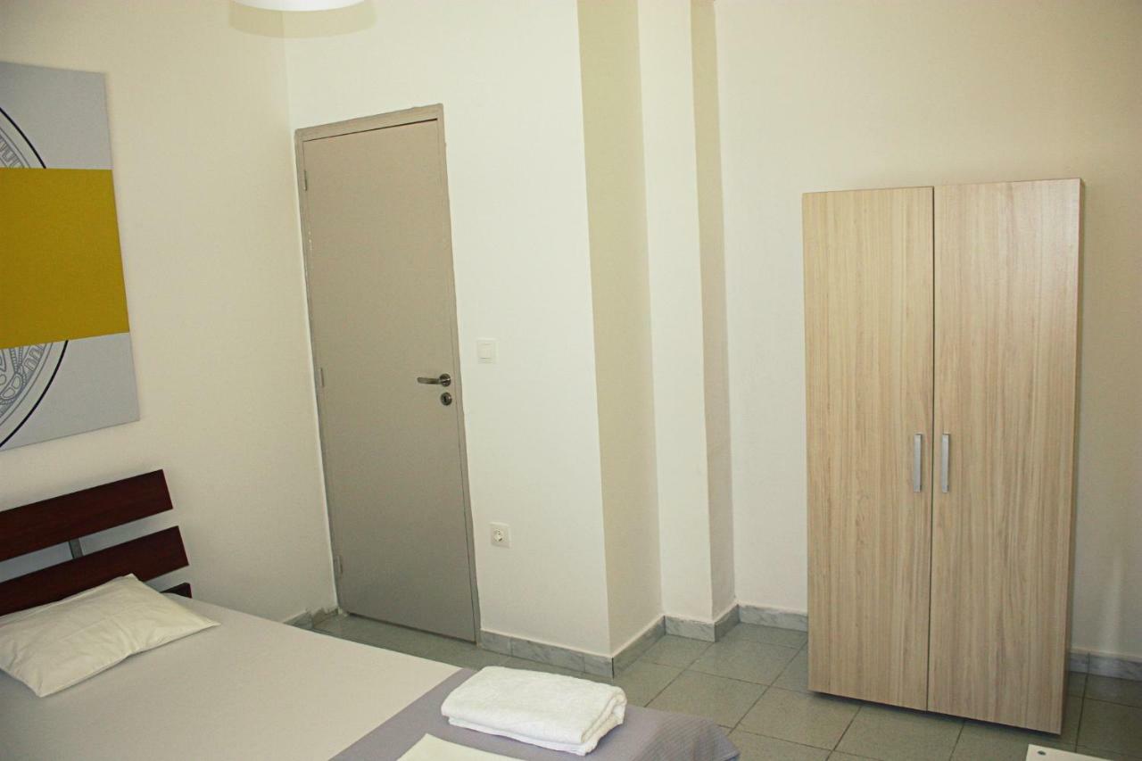 Nei Epivates Rental Rooms 50M From The Beach Neoi Epivatai Bagian luar foto