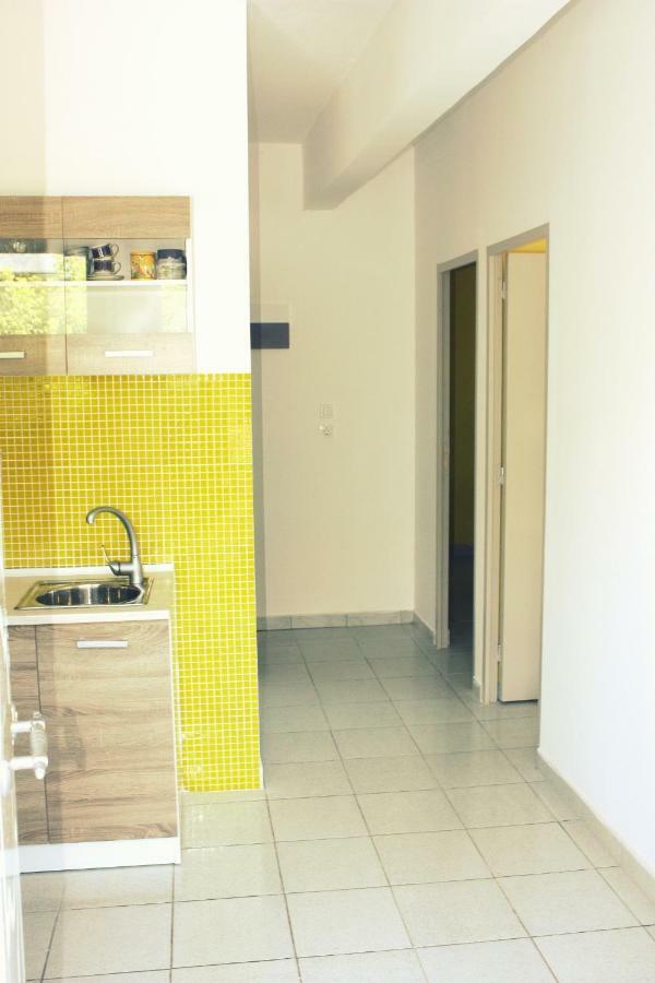 Nei Epivates Rental Rooms 50M From The Beach Neoi Epivatai Bagian luar foto